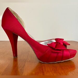 Michaelangelo Red Satin Bow Heels